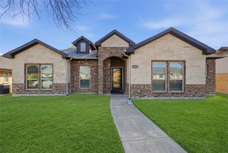 4909 Collingwood Drive, Garland, TX 75043