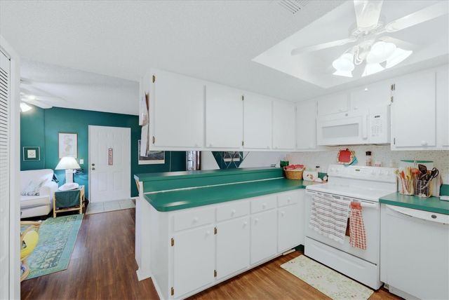 1515 FORREST NELSON BOULEVARD P105, Port Charlotte, FL 33952