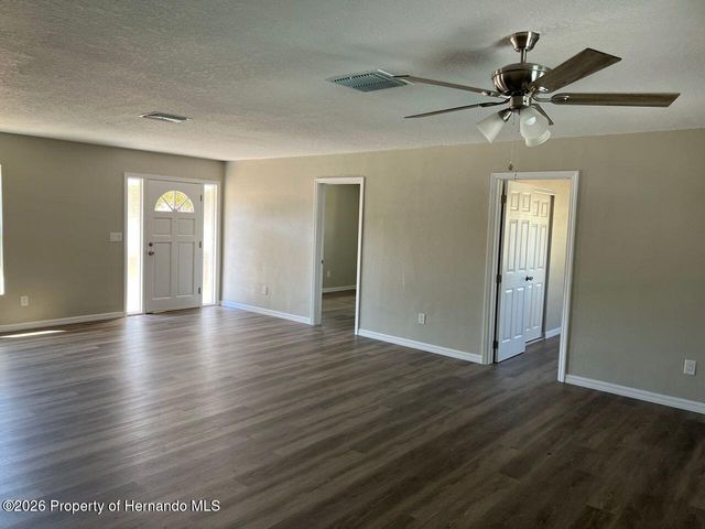 6981 Pinehurst Drive, Spring Hill, FL 34606