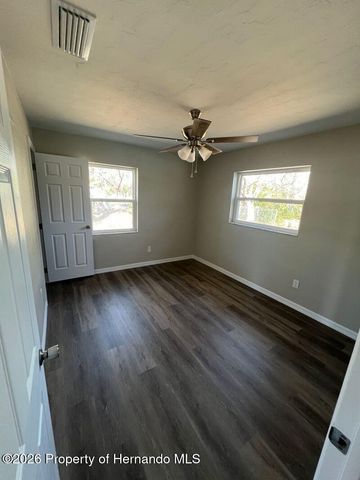 6981 Pinehurst Drive, Spring Hill, FL 34606