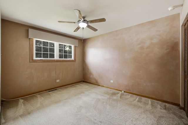 170 E ALTGELD Avenue, Glendale Heights, IL 60139