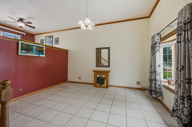 170 E ALTGELD Avenue, Glendale Heights, IL 60139
