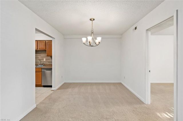 5012 Ashforth CT, Virginia Beach, VA 23462