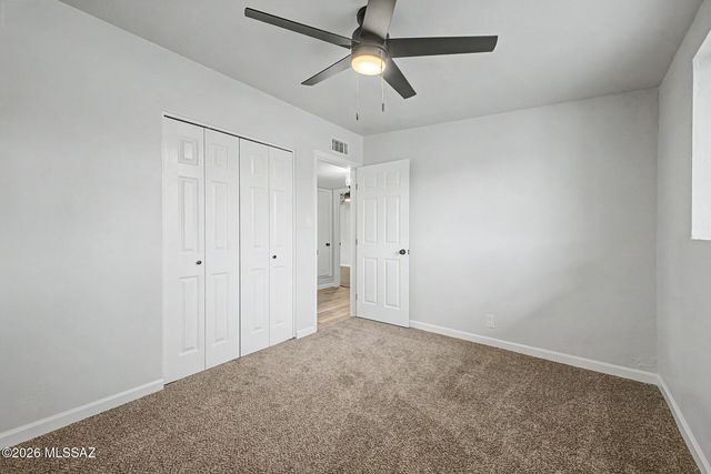 6910 E Calle Marte, Tucson, AZ 85710