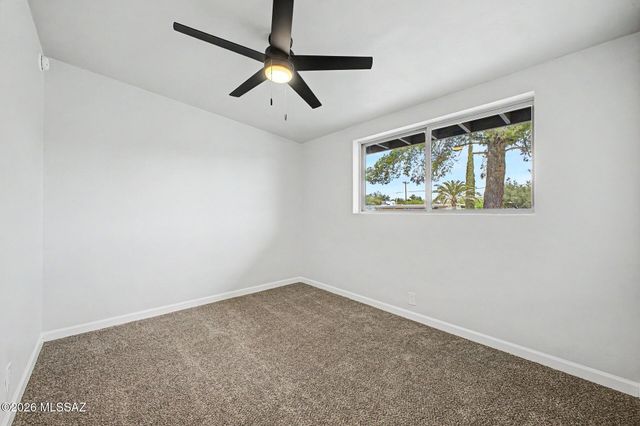 6910 E Calle Marte, Tucson, AZ 85710