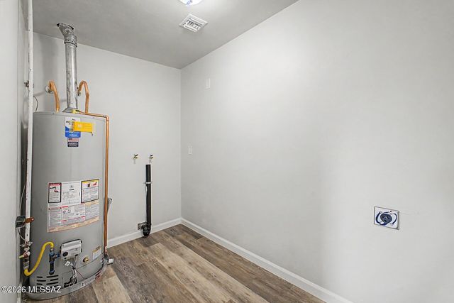 6910 E Calle Marte, Tucson, AZ 85710