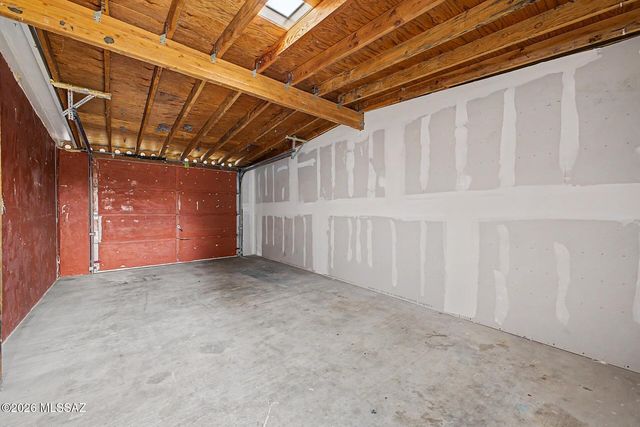 6910 E Calle Marte, Tucson, AZ 85710