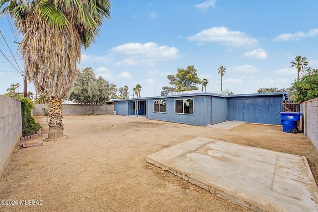 6910 E Calle Marte, Tucson, AZ 85710