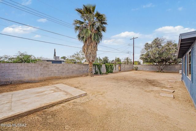 6910 E Calle Marte, Tucson, AZ 85710