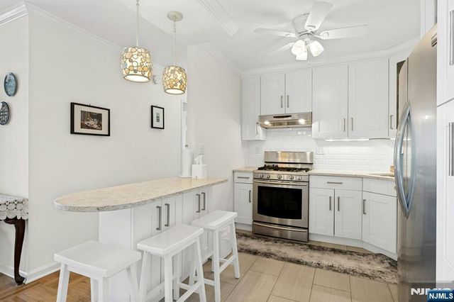 2000 Linwood Avenue 17X, Fort Lee, NJ 07024