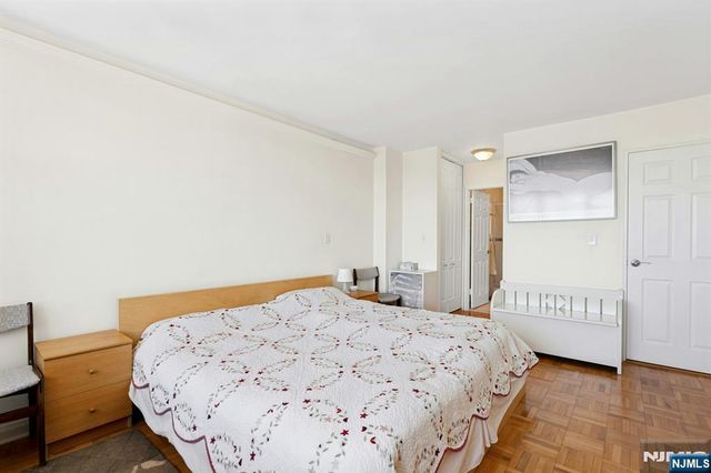 2000 Linwood Avenue 17X, Fort Lee, NJ 07024