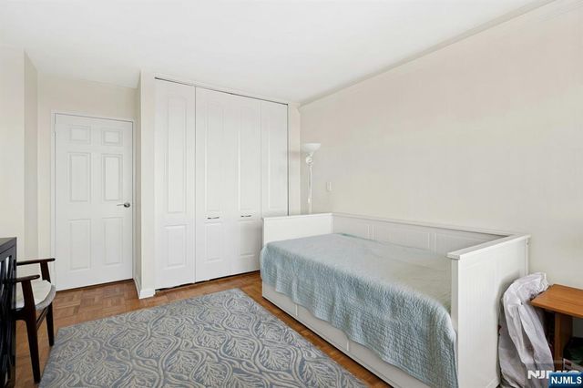 2000 Linwood Avenue 17X, Fort Lee, NJ 07024