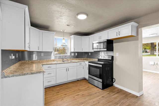 40 E MAIN ST, Grantsville, UT 84029