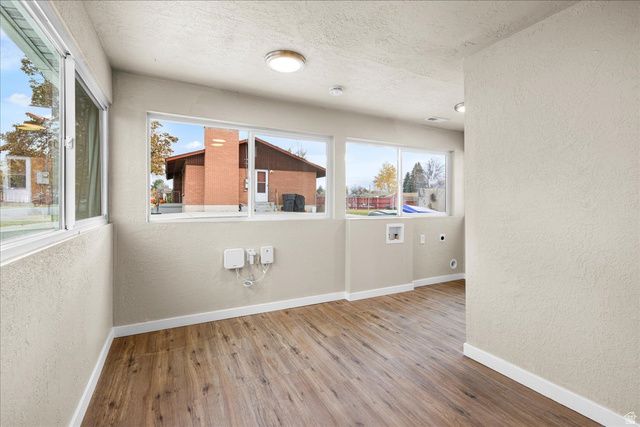 40 E MAIN ST, Grantsville, UT 84029