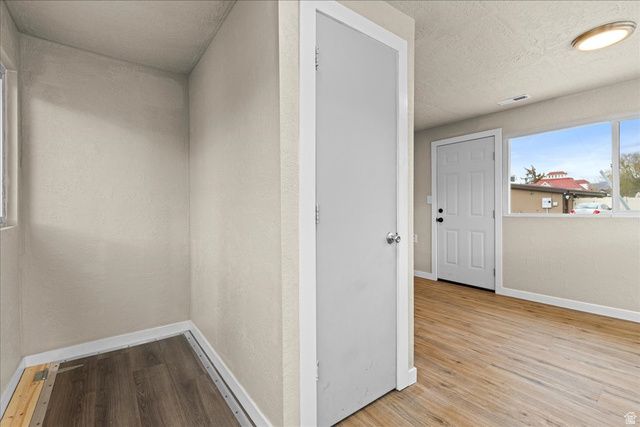 40 E MAIN ST, Grantsville, UT 84029