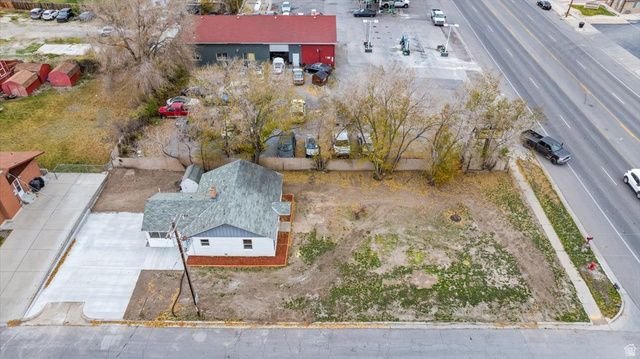 40 E MAIN ST, Grantsville, UT 84029