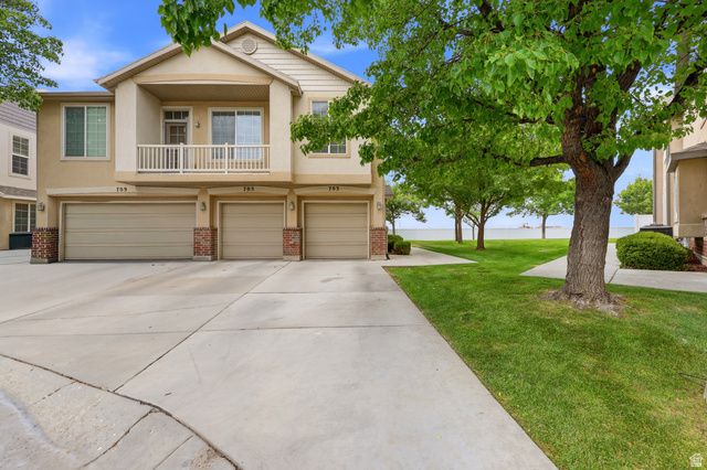 703 BUCKINGHAM DR, North Salt Lake, UT 84054