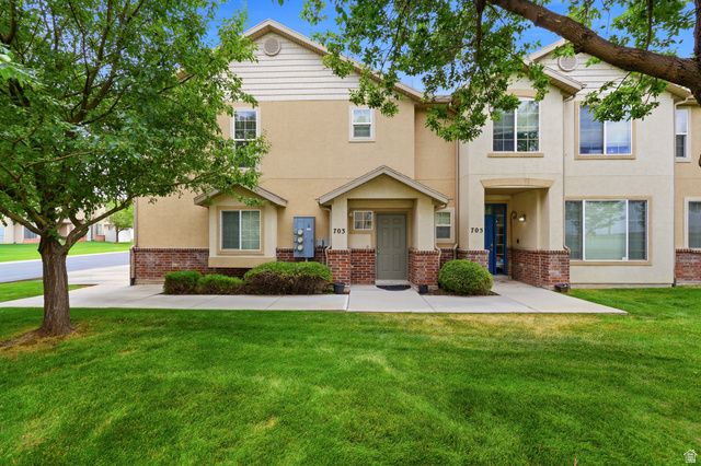703 BUCKINGHAM DR, North Salt Lake, UT 84054