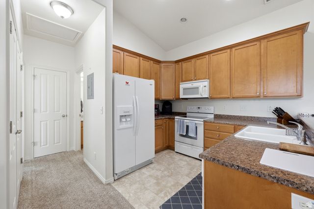 703 BUCKINGHAM DR, North Salt Lake, UT 84054
