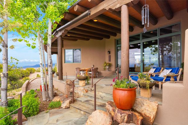 3312 Monte Sereno Drive, Santa Fe, NM 87506