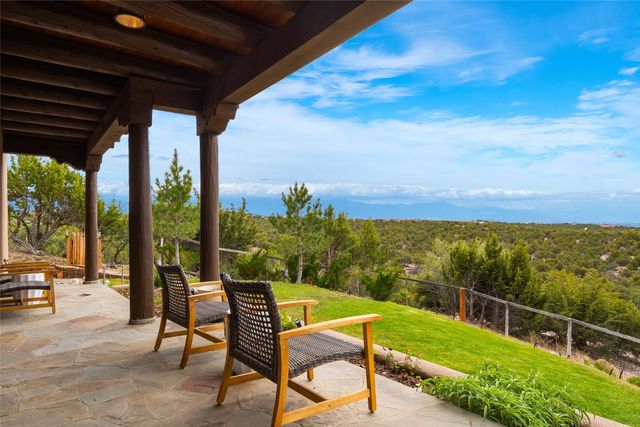 3312 Monte Sereno Drive, Santa Fe, NM 87506