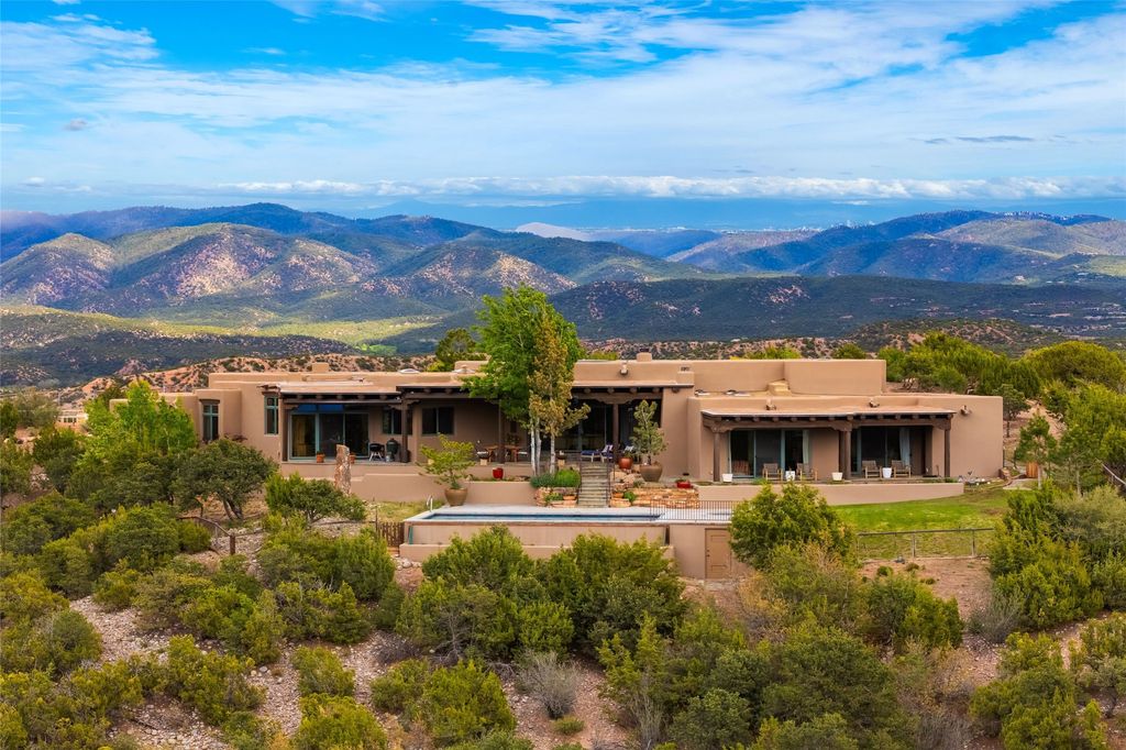 3312 Monte Sereno Drive, Santa Fe, NM 87506