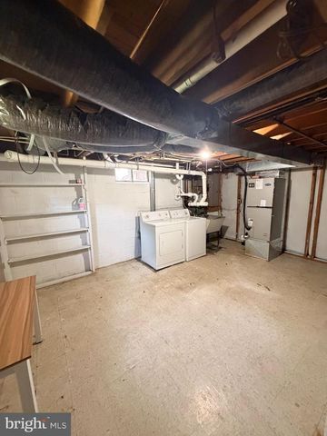 610 N GOVERNORS AVE, Dover, DE 19904