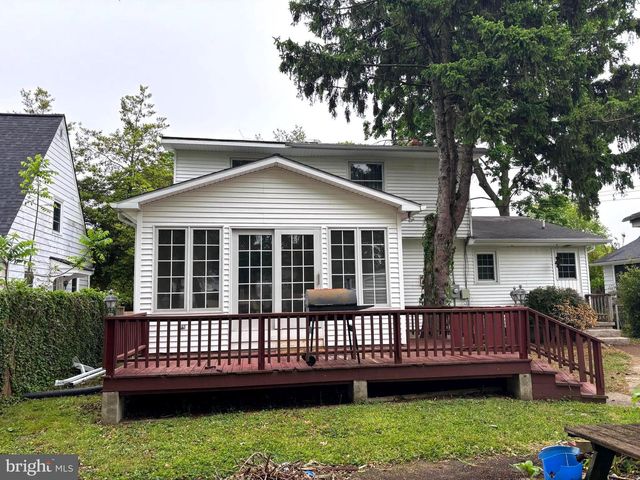 610 N GOVERNORS AVE, Dover, DE 19904