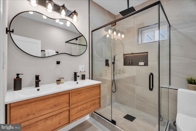 1126 MIFFLIN ST, Philadelphia, PA 19148