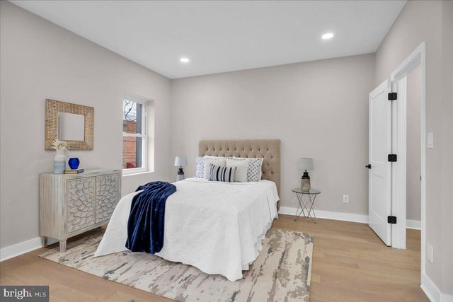 1126 MIFFLIN ST, Philadelphia, PA 19148