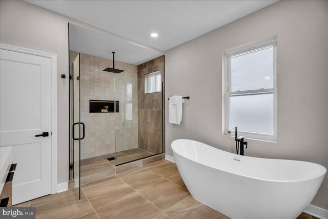 1126 MIFFLIN ST, Philadelphia, PA 19148