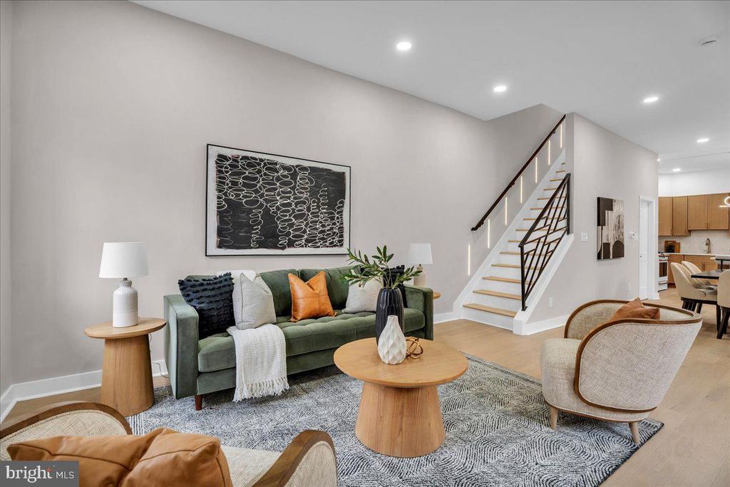 1126 MIFFLIN ST, Philadelphia, PA 19148