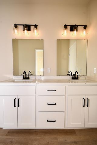 6282 87th Avenue S, Horace, ND 58047