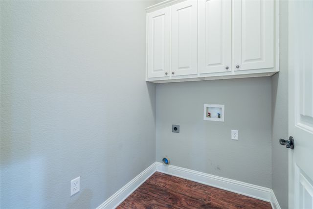 3005 Dry Creek Court, Decatur, TX 76234