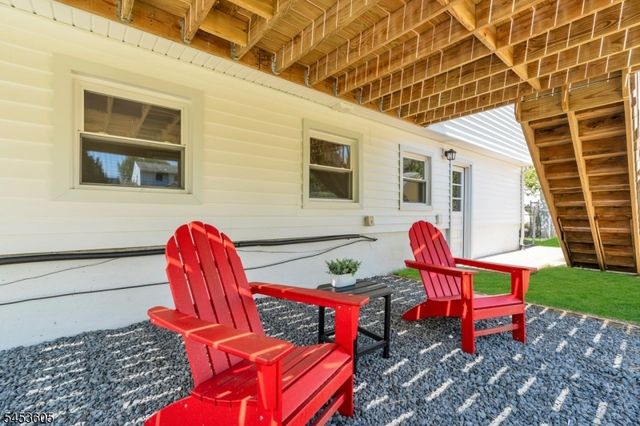 16 Alden Terrace, Mount Olive Twp., NJ 07836