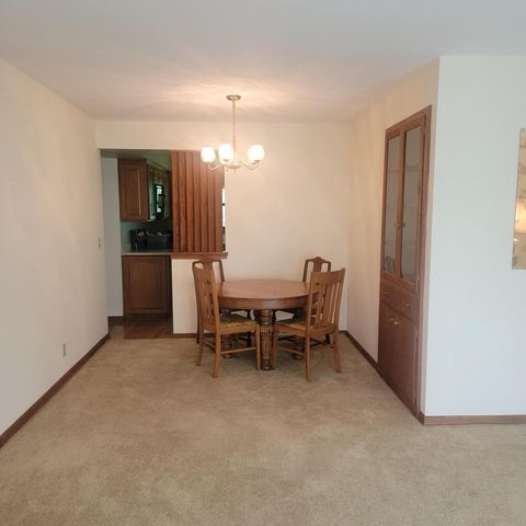 W140N7250 Lilly ROAD, Menomonee Falls, WI 53051