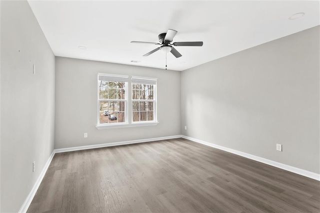 102 Neal Avenue, Stockbridge, GA 30281