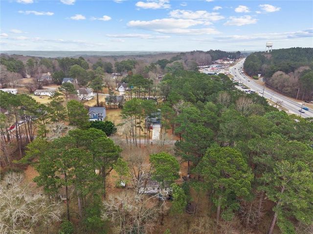 102 Neal Avenue, Stockbridge, GA 30281