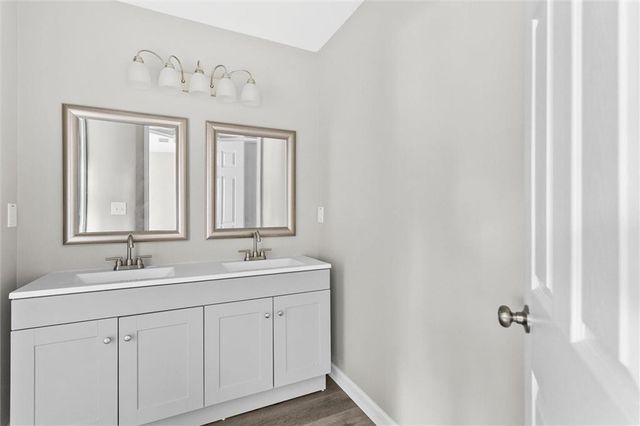 102 Neal Avenue, Stockbridge, GA 30281