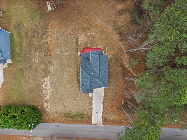 102 Neal Avenue, Stockbridge, GA 30281