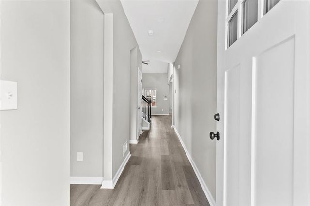 102 Neal Avenue, Stockbridge, GA 30281