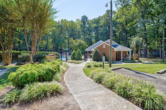 106 Bay Drive, Cary, NC 27511