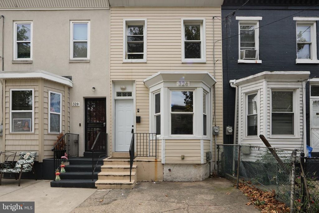 326 CLINTON ST, Camden, NJ 08103 — photo 3