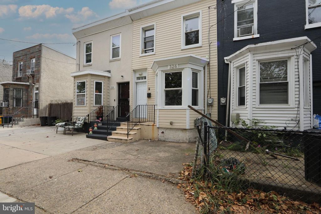 326 CLINTON ST, Camden, NJ 08103 — photo 4