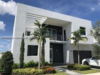 10125 NW 75 Terrace, Miami, FL 33178