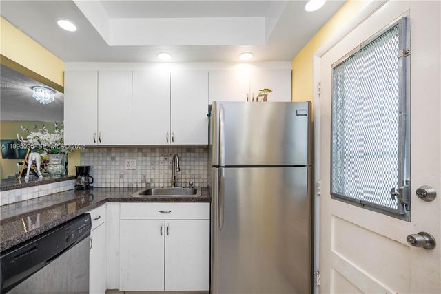 2999 Point East Drive C109, Aventura, FL 33160