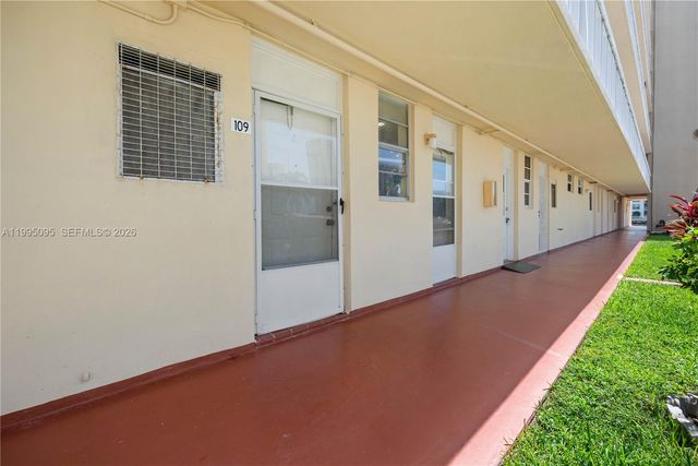 2999 Point East Drive C109, Aventura, FL 33160
