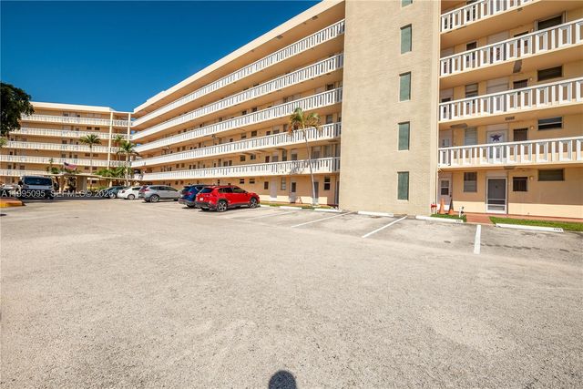 2999 Point East Drive C109, Aventura, FL 33160