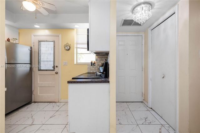 2999 Point East Drive C109, Aventura, FL 33160