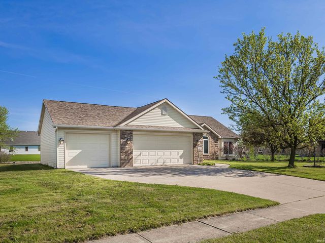 7825 G Antony Drive, Fort Wayne, IN 46818